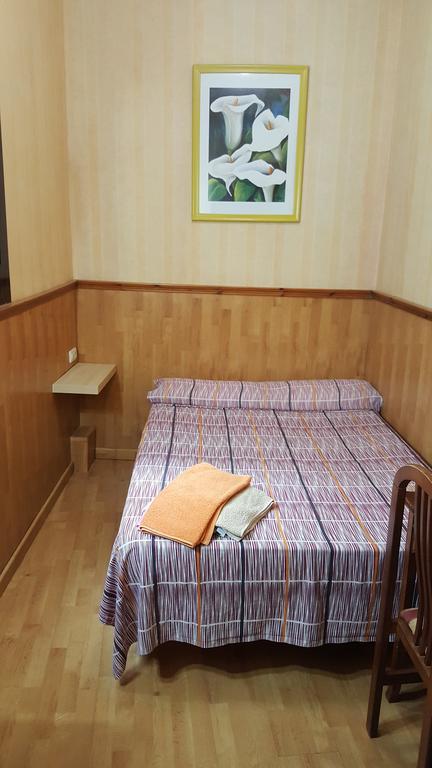 Pension Villanueva バルセロナ 部屋 写真